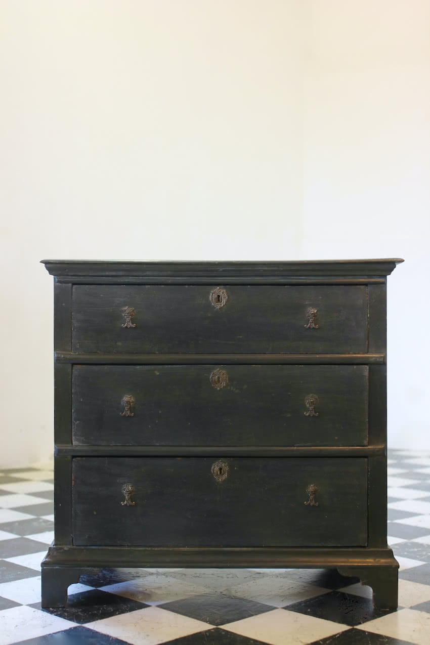 black early chest of drawers