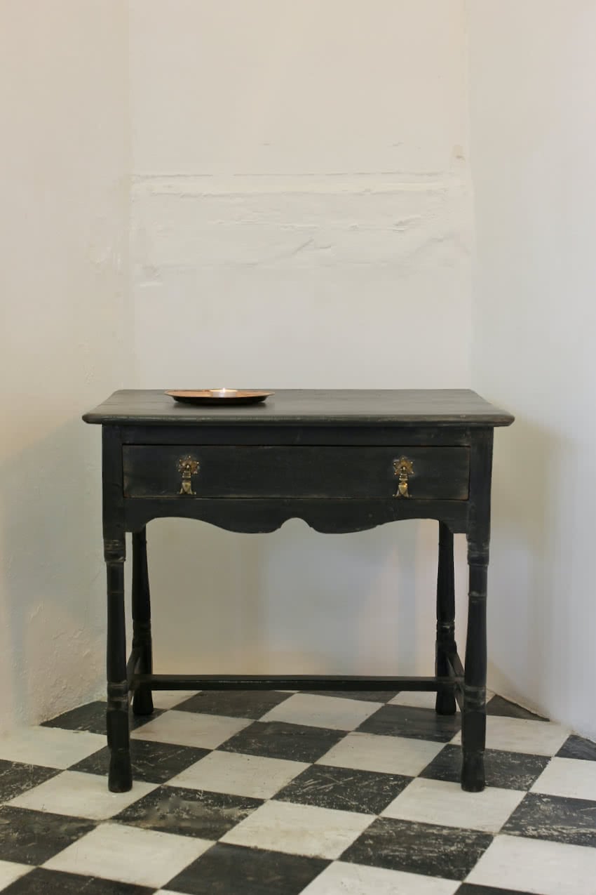 black georgian one drawer lamp table