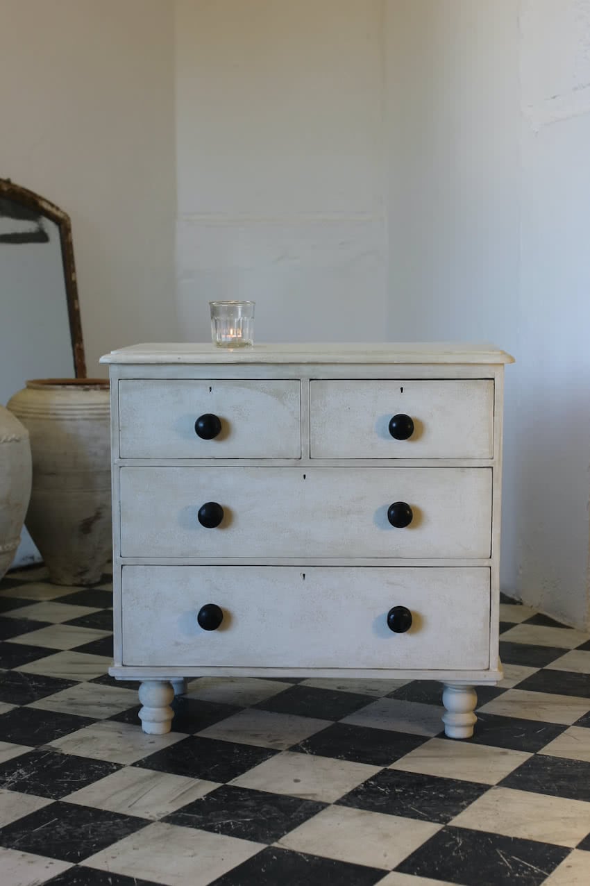 large blue-cupboard-1.jpeg