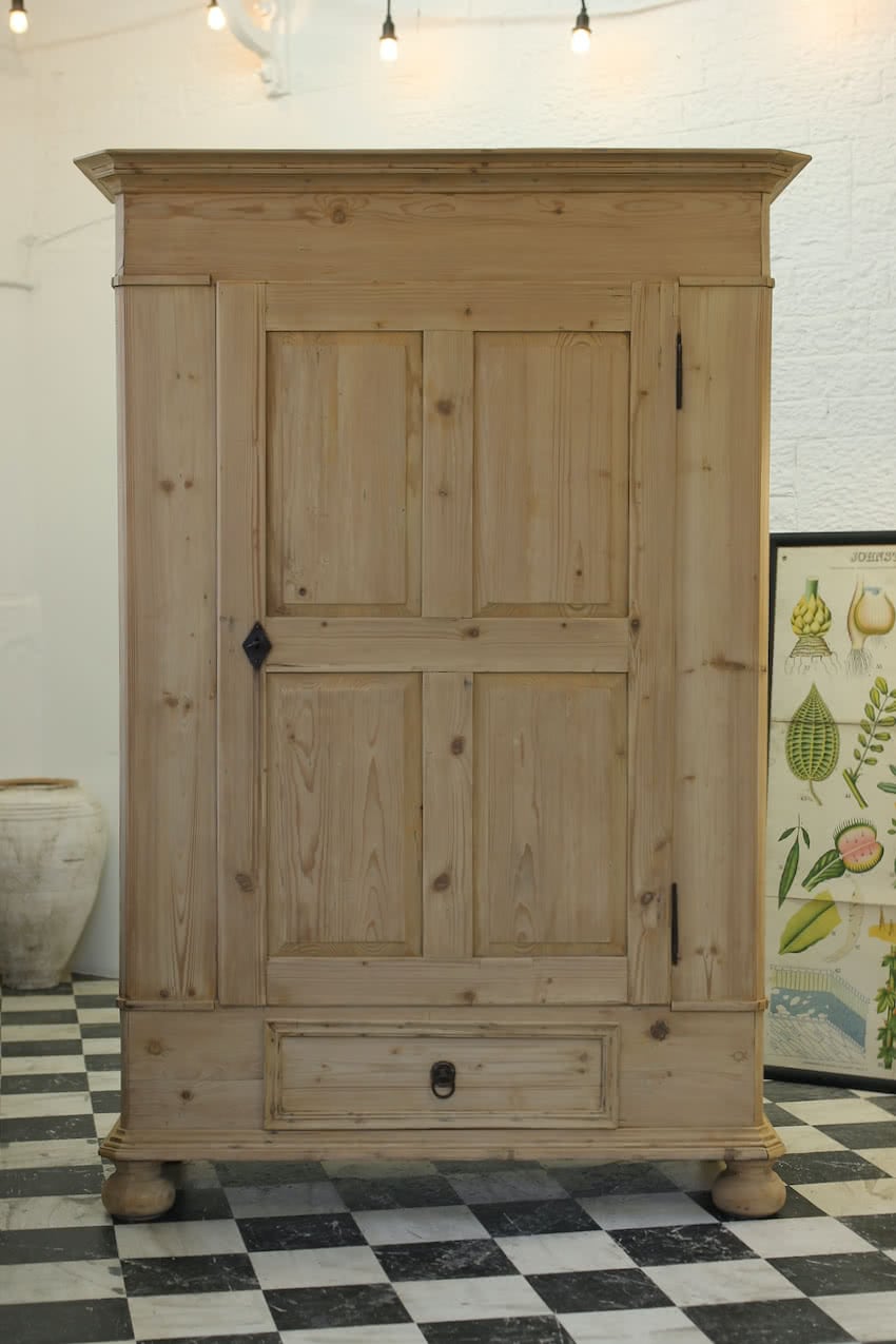 large blue-cupboard-1.jpeg