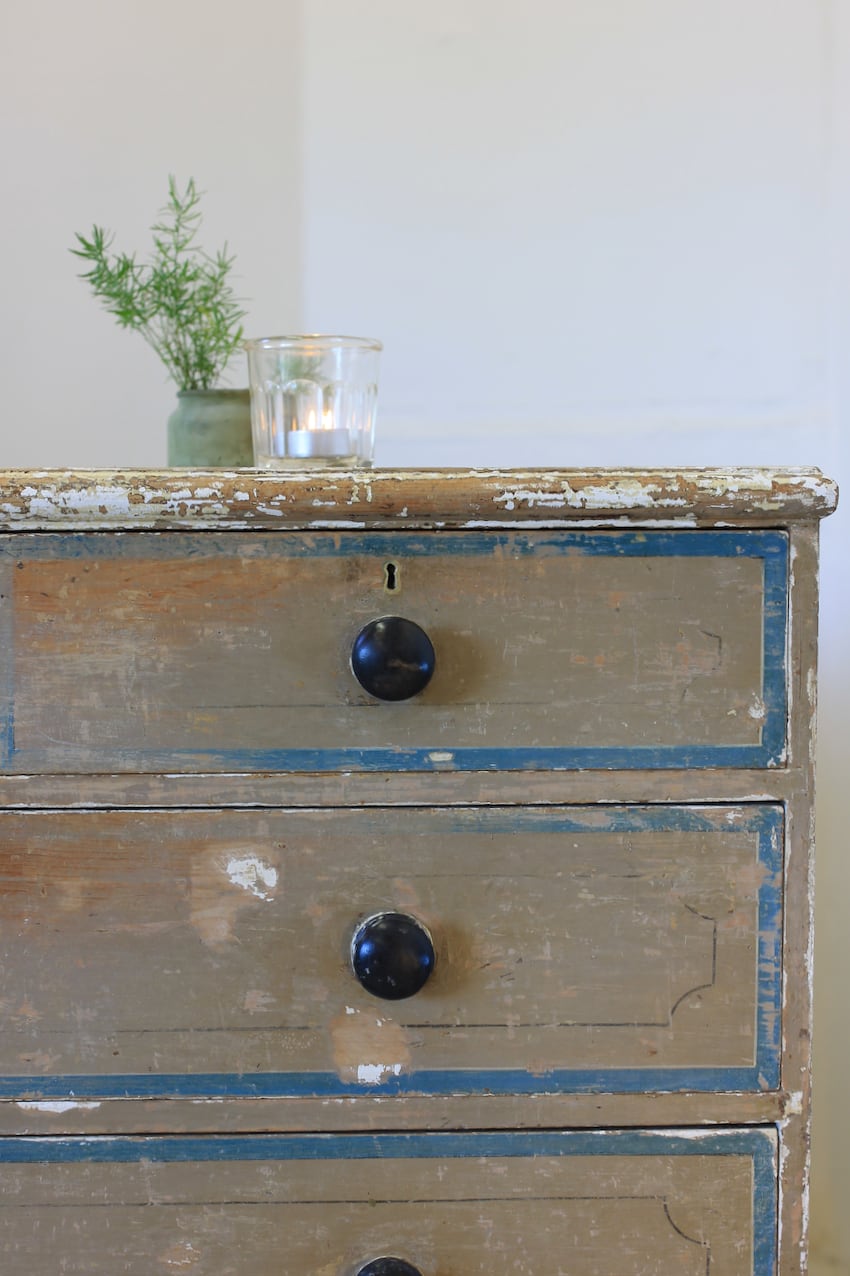 large blue-cupboard-1.jpeg