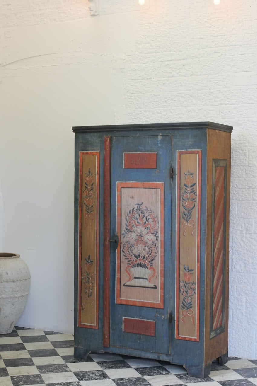 hungarian original painted shelved cupboard