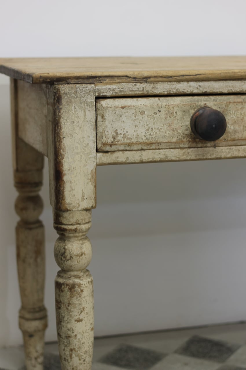 original-painted-pine-table-left