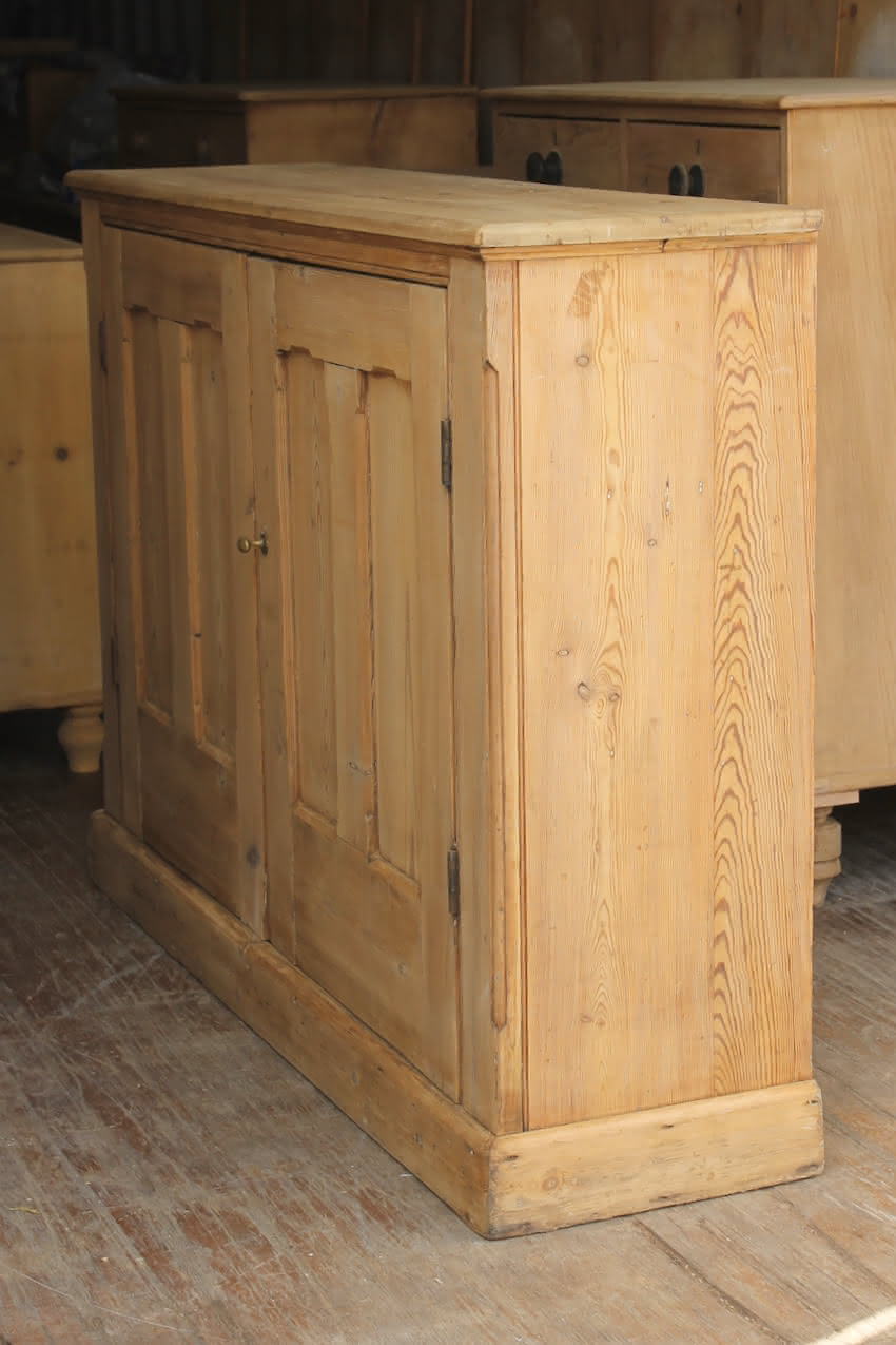 versatile antique pine cupboard 11.jpeg